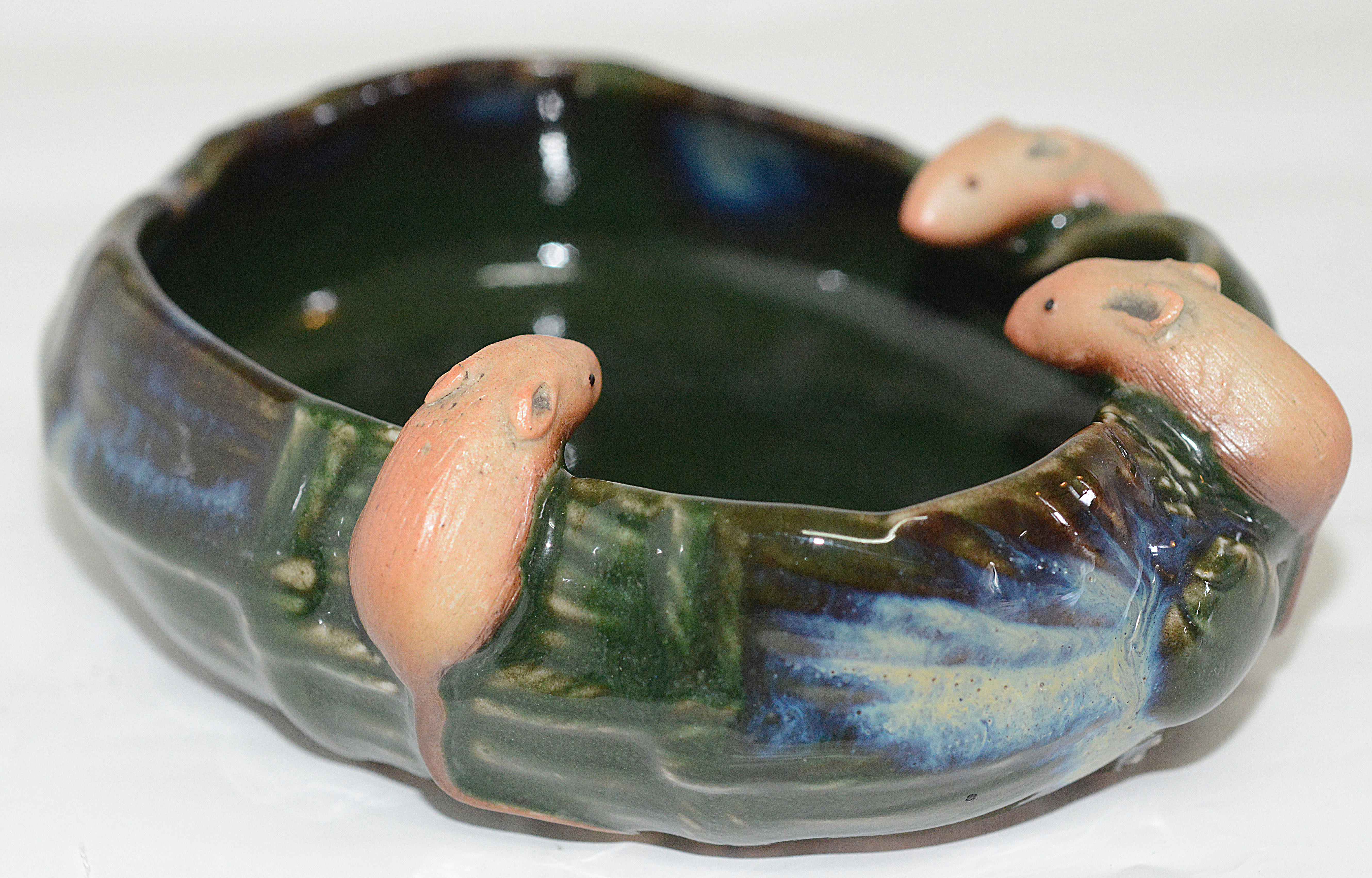 A Japanese sumida gawa dish, modelled as a streaky green glazed basket - Image 2 of 2