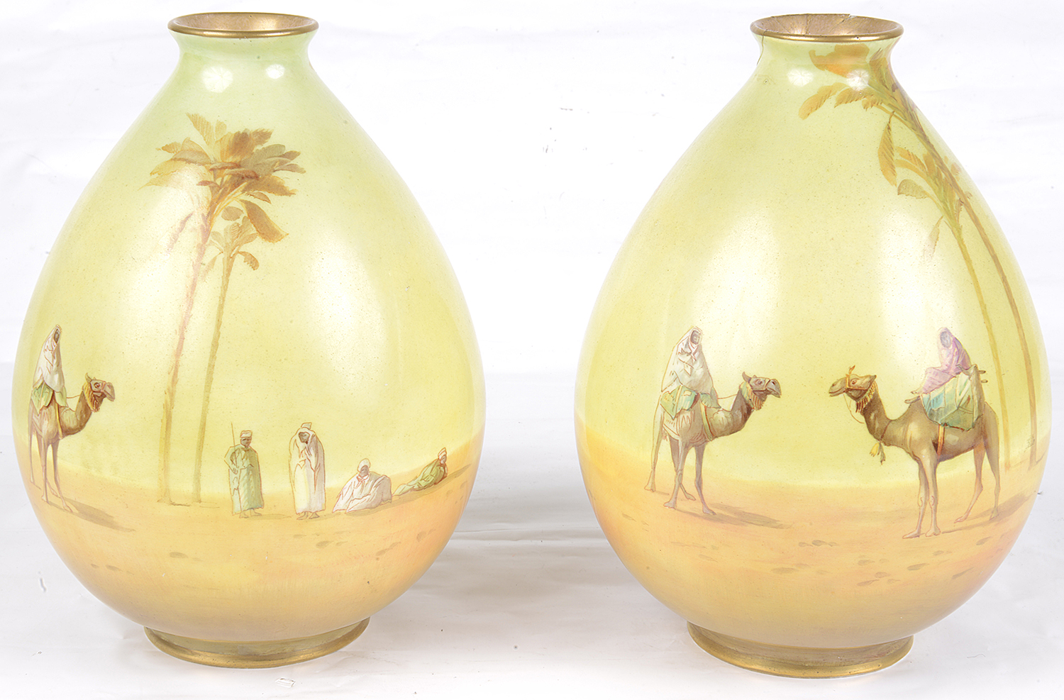 A pair of Royal Doulton vases - Image 2 of 3