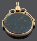 A George V 9ct gold mounted oval blood stone swivel pendant fob