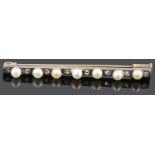 A delicate Continental early 20th c. pearl and rose diamond bar brooch
