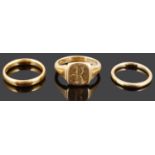 A gentleman's 18ct gold signet ring