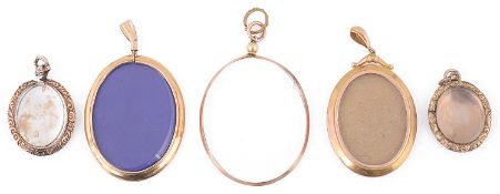 Four Victorian 9ct gold oval double sided picture lockets