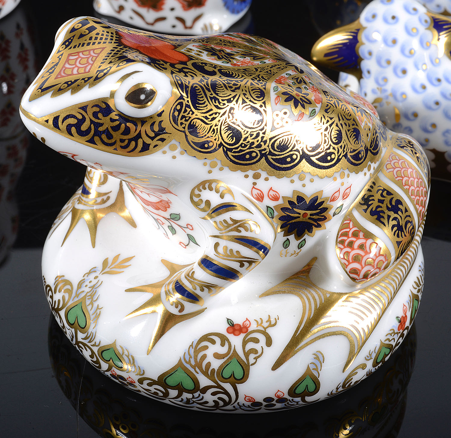 A collection of nine Royal Crown Derby Imari animal paper weights - Image 2 of 7