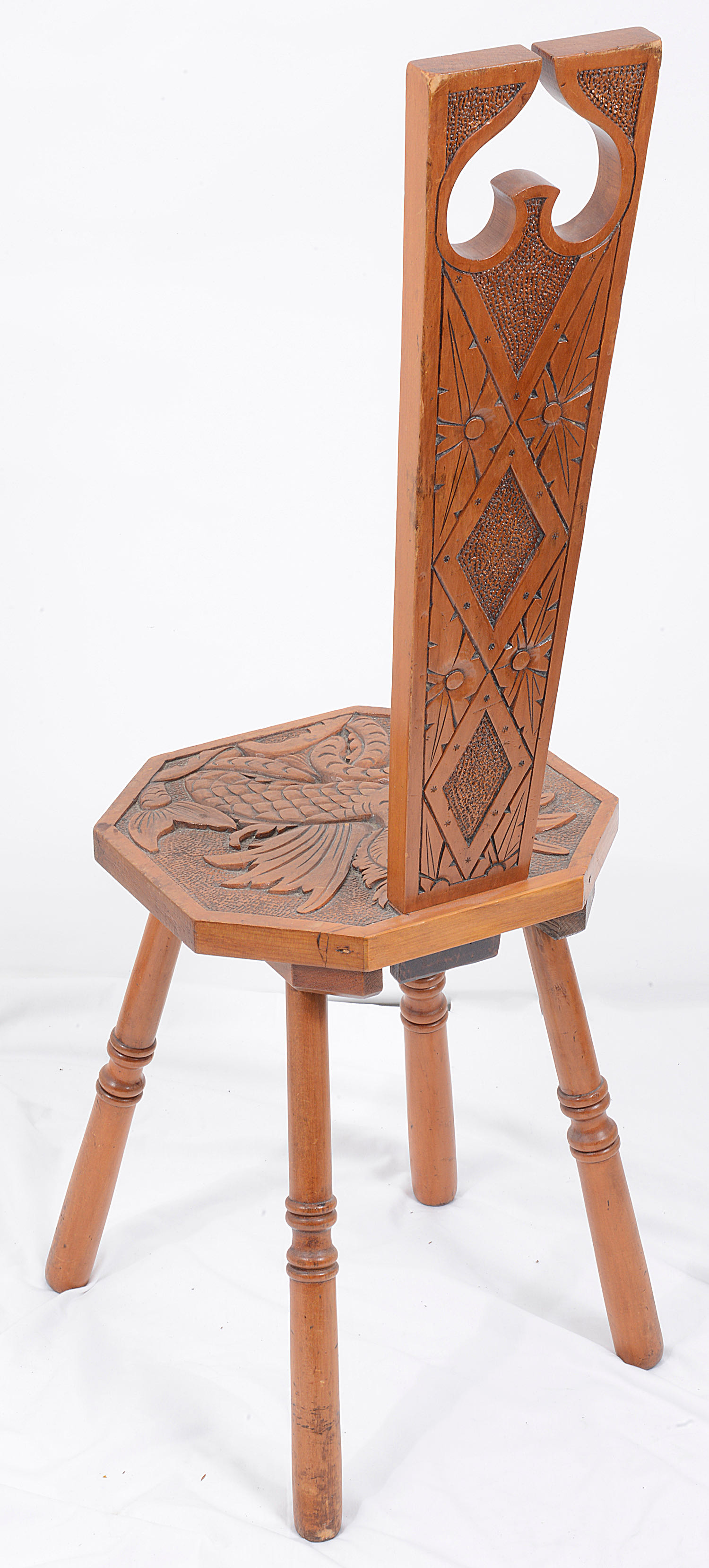 An Arts and Crafts Welsh carved satin walnut spinning chair - Image 3 of 4