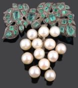 A large emerald and cultured pearl brooch