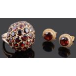 A 9ct gold mounted garnet bombe style ring