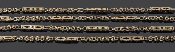 A Continental yellow metal fancy link longguard chain