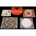 Royal Staffordshire Clarice Cliff Biarritz Bonjour shape tureen and cover; four Biarritz plates (5)