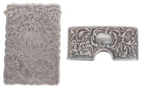 A late Victorian silver card case (2)