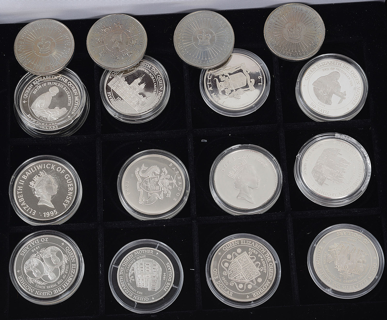 A collection of Elizabeth II proof coins - Image 2 of 2