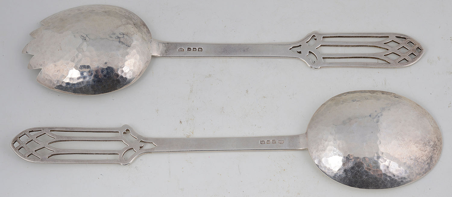 A pair of Arts and Crafts silver salad servers - Image 2 of 2