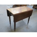 ANTIQUE OAK DROP LEAF PEMBROKE TABLE WITH SINGLE DRAWER