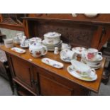 PARCEL OF ROYAL WORCESTER EVESHAM AND ROYAL WORCESTER EVESHAM VALE TEAWARE