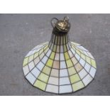 TIFFANY STYLE COLOURED GLASS LIGHT SHADE