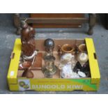 MIXED LOT INCLUDING TREEN ITEMS, PLATED WARE, KNIGHTSBRIDGE COLLECTION PORCELAIN DOLLS, ETC.