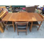 1970s STYLE DRAW LEAF DINING TABLE AND FOUR CHAIRS