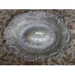 HIGHLY DECORATIVE SILVER PLATED SHALLOW OVAL DISH