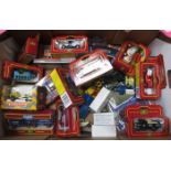 QUANTITY OF MODERN BOXED AND LOOSE DIECAST VEHICLES