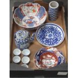 MIXED LOT OF VARIOUS BLUE AND WHITE CERAMICS AND IMARI BOWL, ETC.