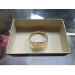 9ct GOLD SIGNET RING