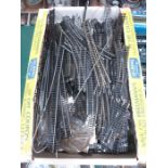 QUANTITY OF VARIOUS MAKE OO GAUGE TRACKS,