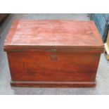 MAHOGANY VINTAGE TRAVEL TRUNK