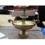 VICTORIAN STYLE GILT METAL TABLE LAMP