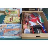 BOX CONTAINING VARIOUS TOYS AND GAMES, ETC.