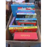 BOX CONTAINING VARIOUS VINTAGE BOARD GAMES,