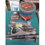 MIXED LOT INCLUDING VINTAGE TINS PLUS STANLEY PLANE PLUS OTHER VINTAGE TOOLS