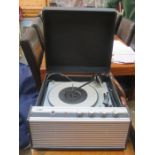 CASED ITTKB VINTAGE PORTABLE RECORD PLAYER