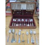 CASED CANTEEN OF COMMUNITY PLATE CUTLERY PLUS OTHER MIXED FLATWARE