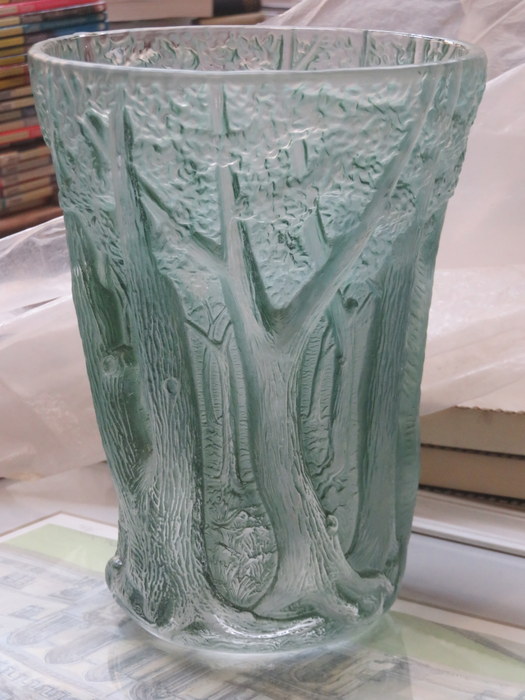 ART DECO TREE FORM GREEN GLASS VASE,