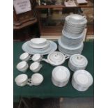 LARGE QUANTITY OF NORITAKE 'LAUREATE' DINNERWARE