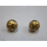 18ct WHITE AND YELLOW GOLD STUD EARRINGS