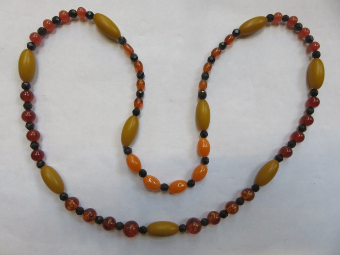 STRAND OF AMBER BEADS