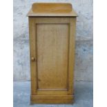 SINGLE DOOR 1920s/30s POT CUPBOARD