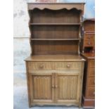 ERCOL STYLE LINENFOLD FRONTED SMALL OAK KITCHEN DRESSER WITH PLATE RACK