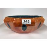 A 1920's Grimwades lustre bowl, Dia. 22cm.