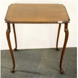 An attractive mahogany side table, size. 61 x 46 x 64cm.