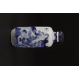 A Chinese hand painted porcelain snuff bottle with four character mark to base, H. 8cm.