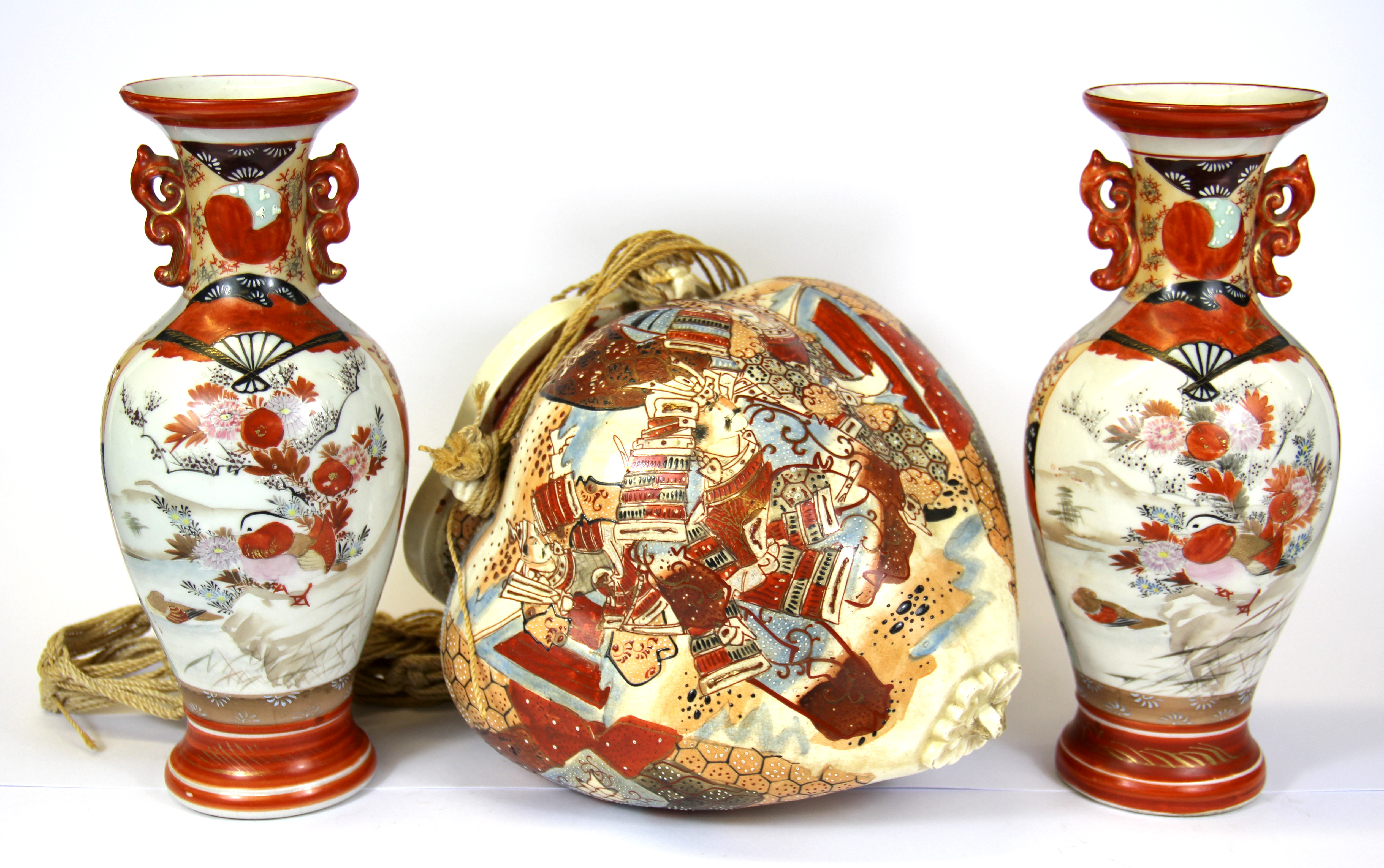 A Japanese Satsuma hanging bowl, H. 22cm together with a pair of Japanese porcelain vases. - Image 2 of 3