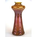 A lovely Loetz style glass vase, H. 19.5cm.