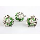 A matching ring and pair of 925 silver earrings set with pearls and marquise cut tsavorites, Dia.