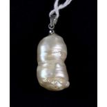 A white metal mounted Baroque pearl pendant, H. 2.5cm.