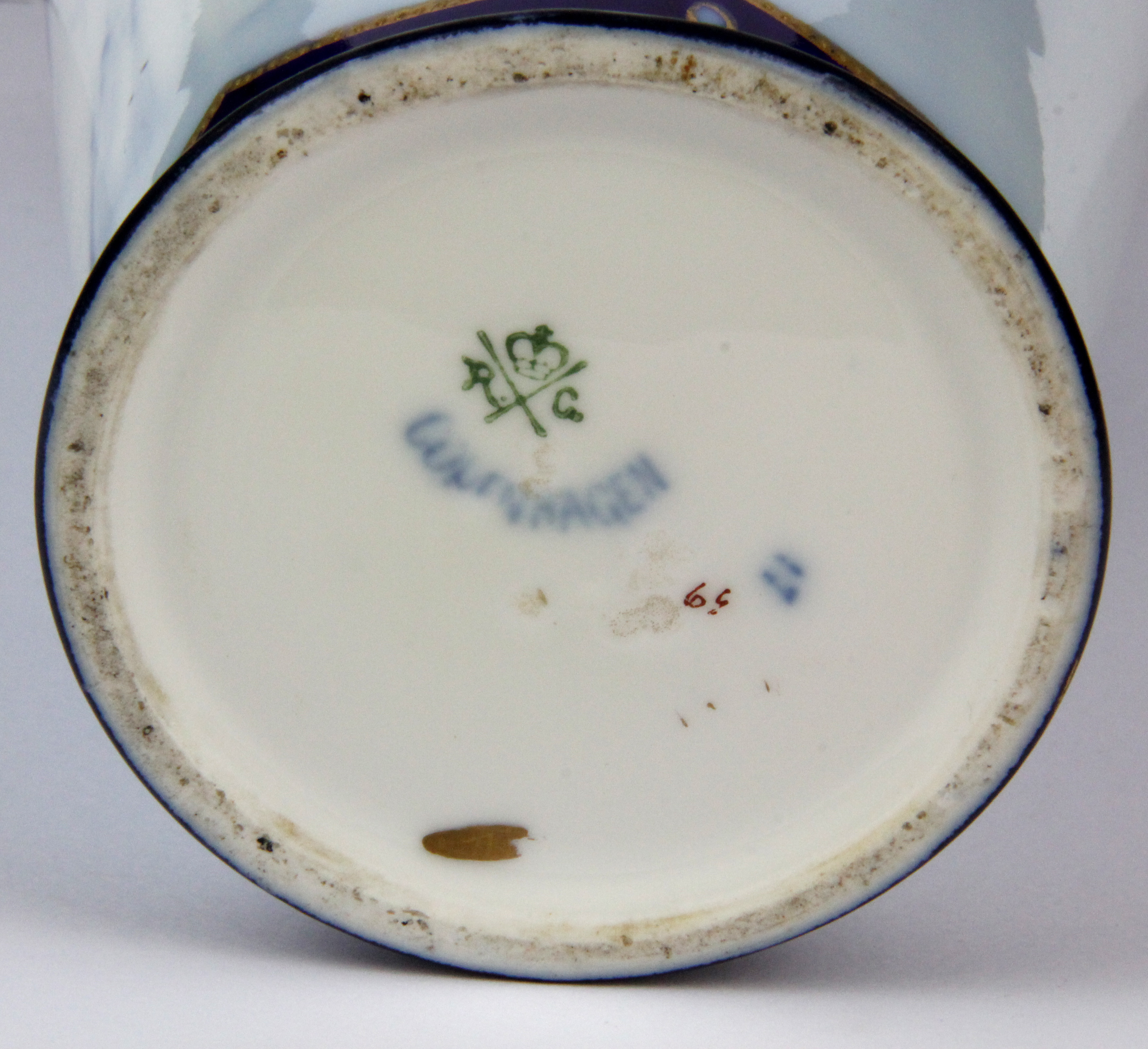A lovely early 20th century Copenhagen porcelain vase, H. 34cm. - Image 2 of 2