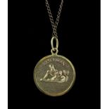 A 9ct yellow gold pendant and chain, Dia. 2.1cm.