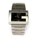 A gent's stainless steel Gucci wrist watch.