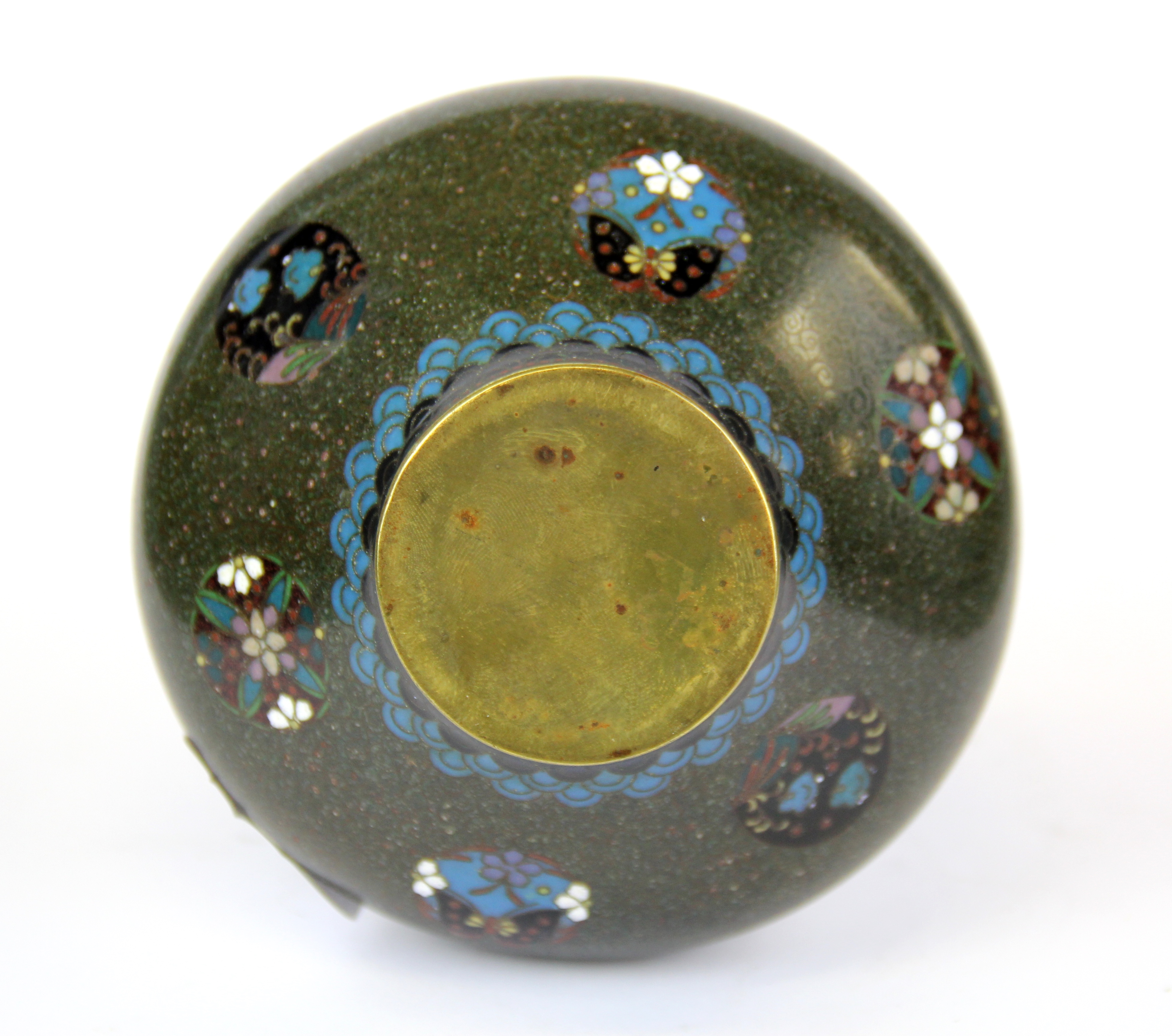 A 19th century Japanese cloisonne enamelled vase, H. 20cm. - Image 2 of 3