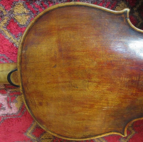 A cased violin, together with a Hill & Son bow. - Image 5 of 48